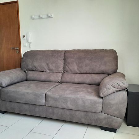 Locations Sylvittel Apartment Стая снимка