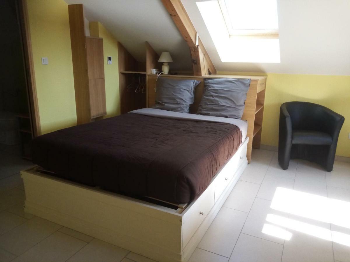 Locations Sylvittel Apartment Екстериор снимка